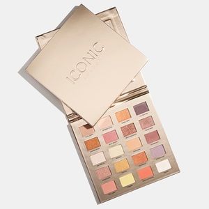 ❌SOLD❌ICONIC LONDON
Sunset To Sunrise Eyeshadow Palette